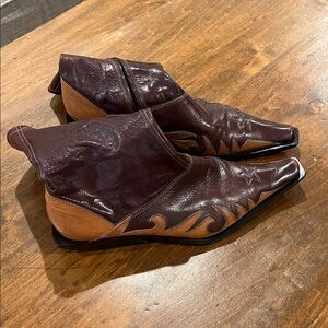 Women’s Brown Leather Western Boots